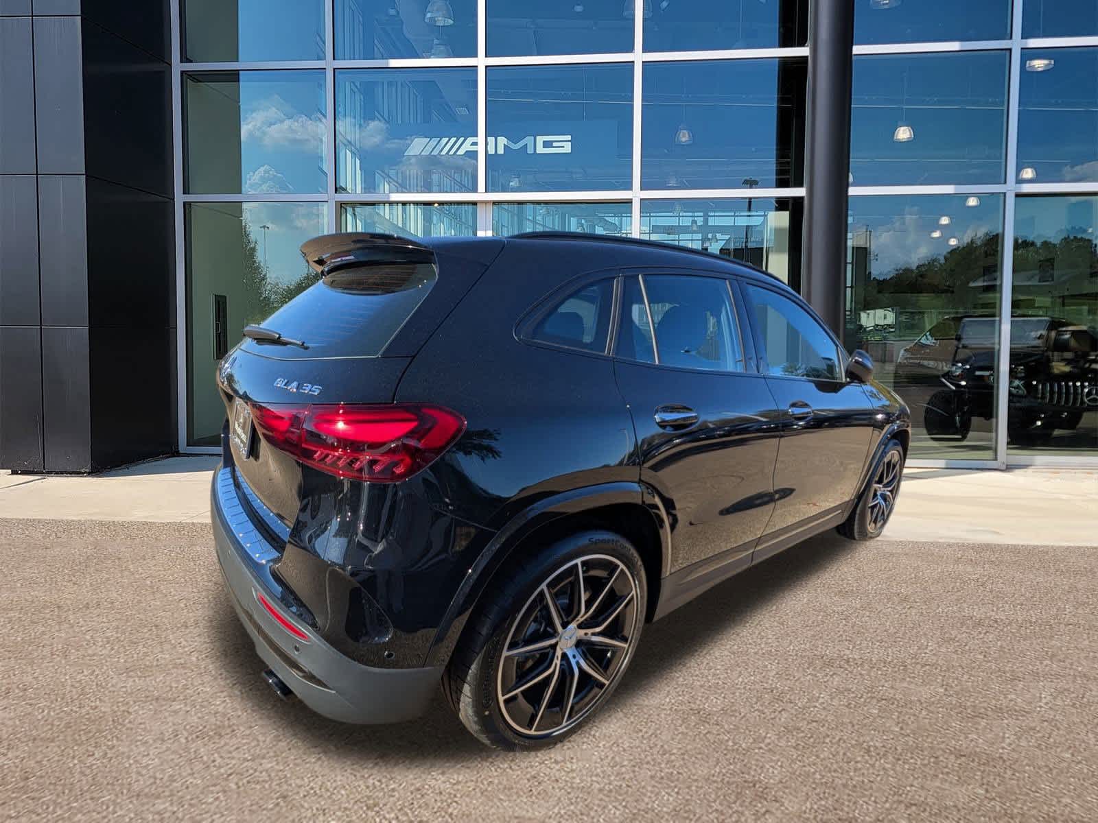 Thumbnail: 2026 Mercedes-Benz GLA - 4