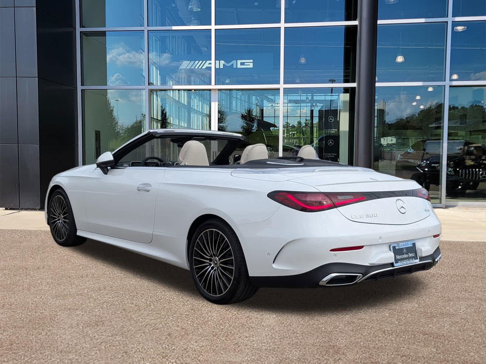 Thumbnail: 2026 Mercedes-Benz CLE - 7