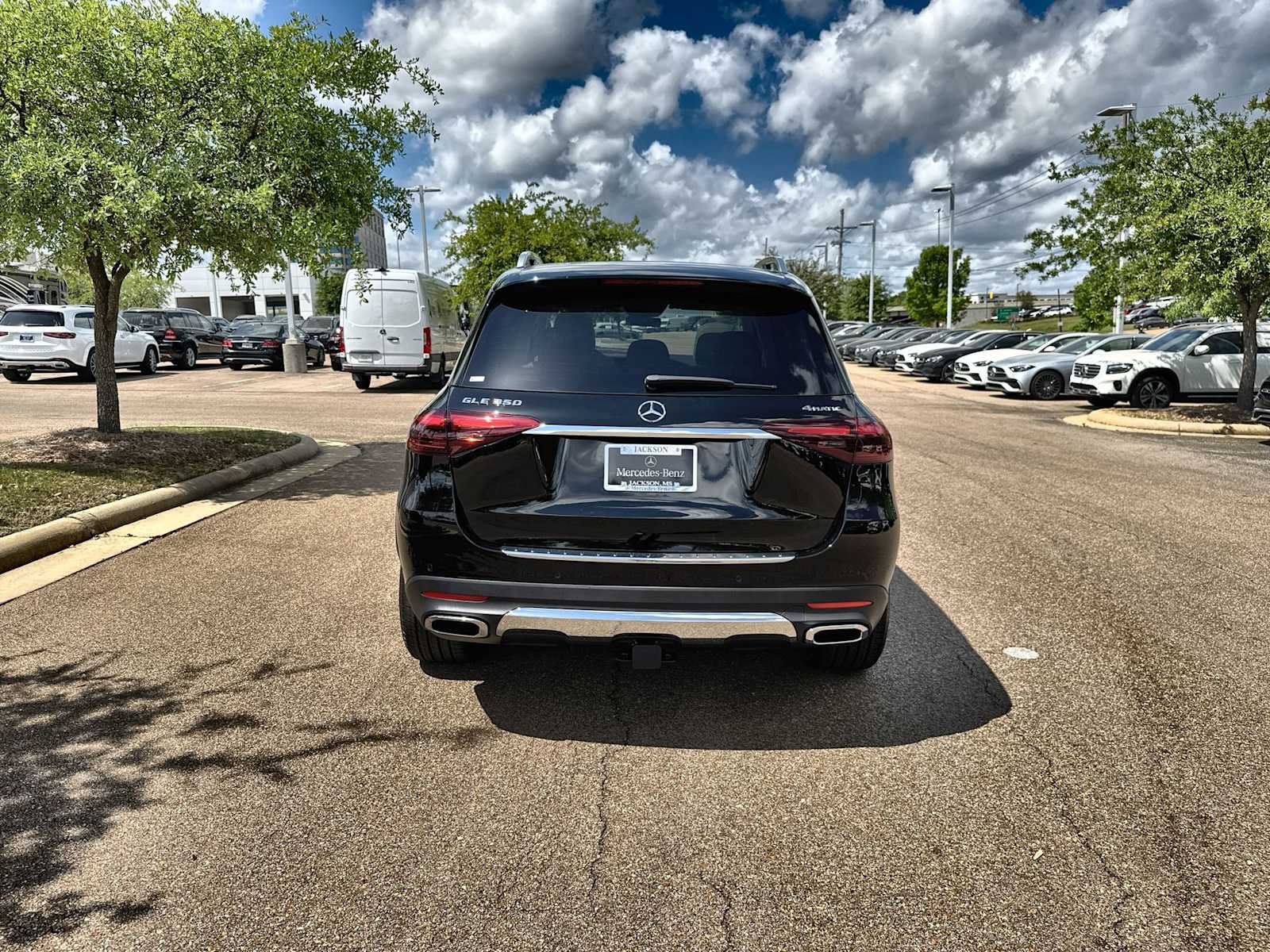 Thumbnail: 2026 Mercedes-Benz GLE - 7