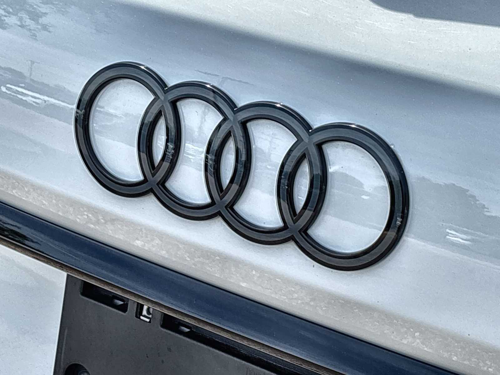 Thumbnail: 2025 Audi Q7 - 16