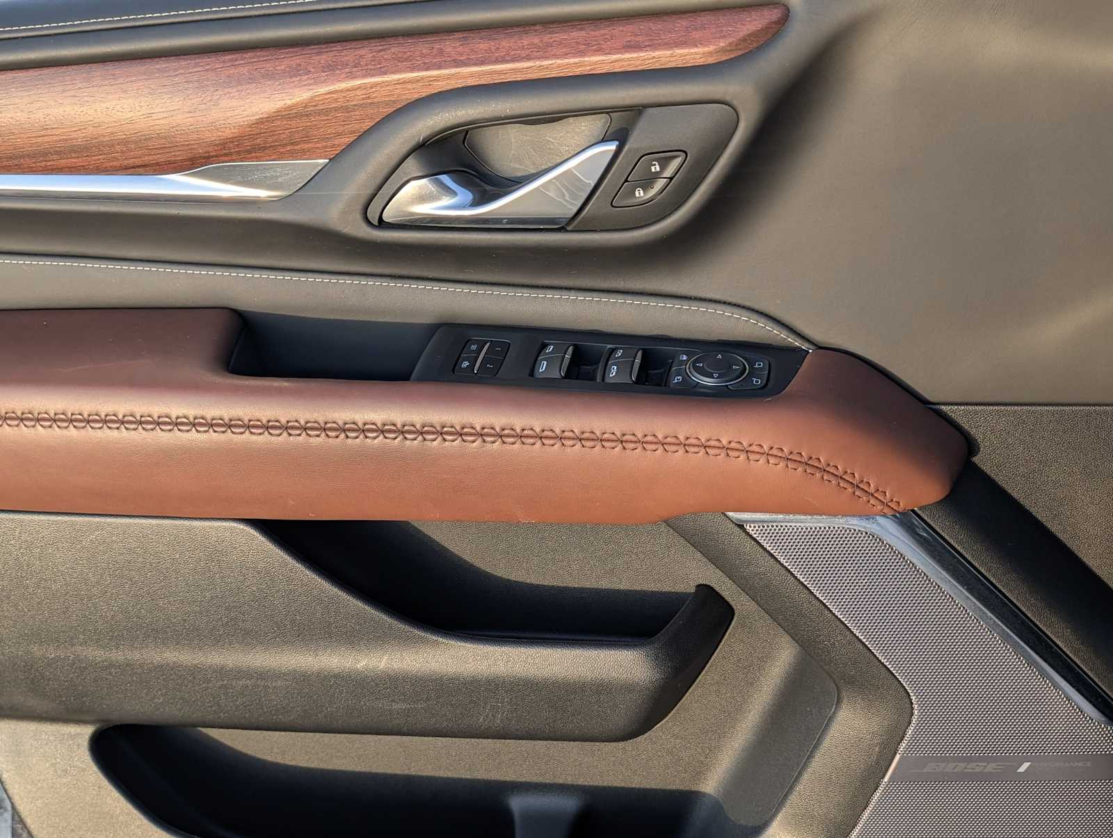 Thumbnail: 2024 GMC Yukon XL - 23