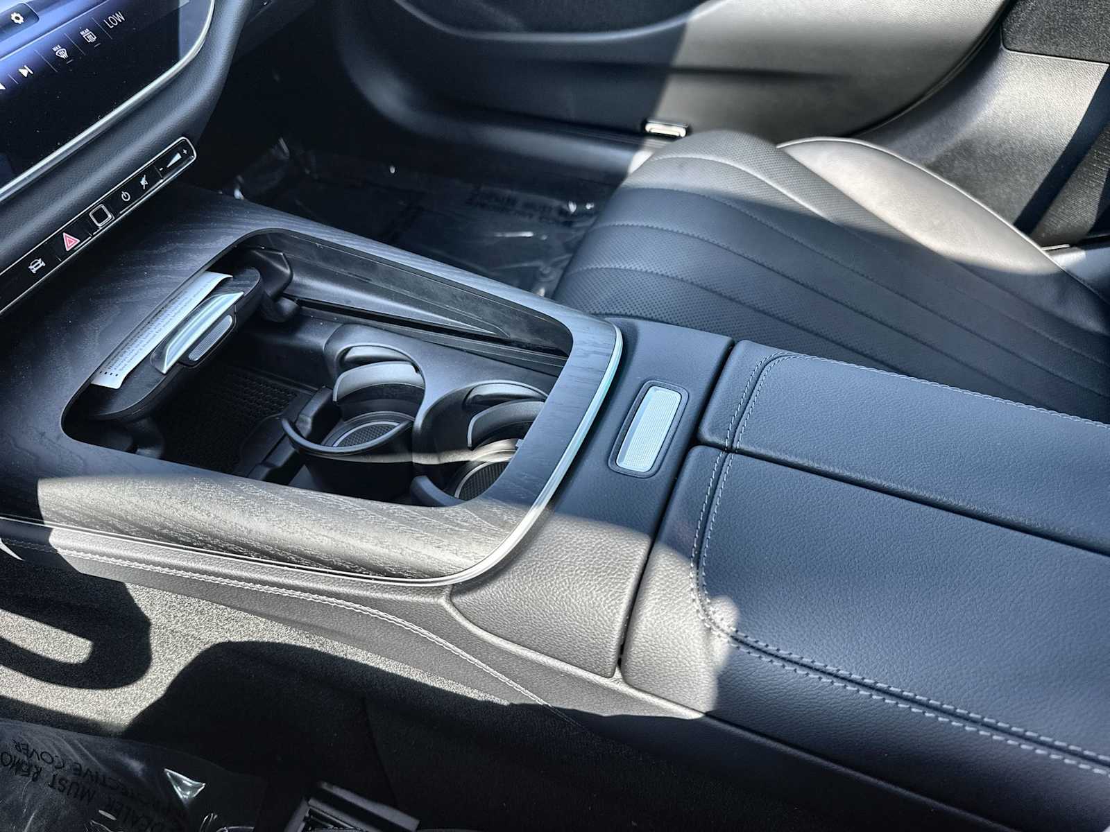 Thumbnail: 2026 Mercedes-Benz E-Class - 22