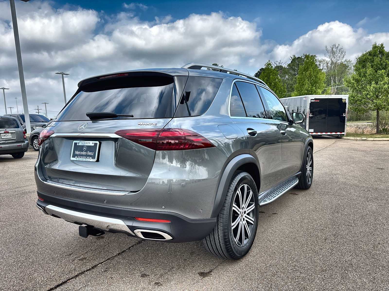 Thumbnail: 2026 Mercedes-Benz GLE - 8