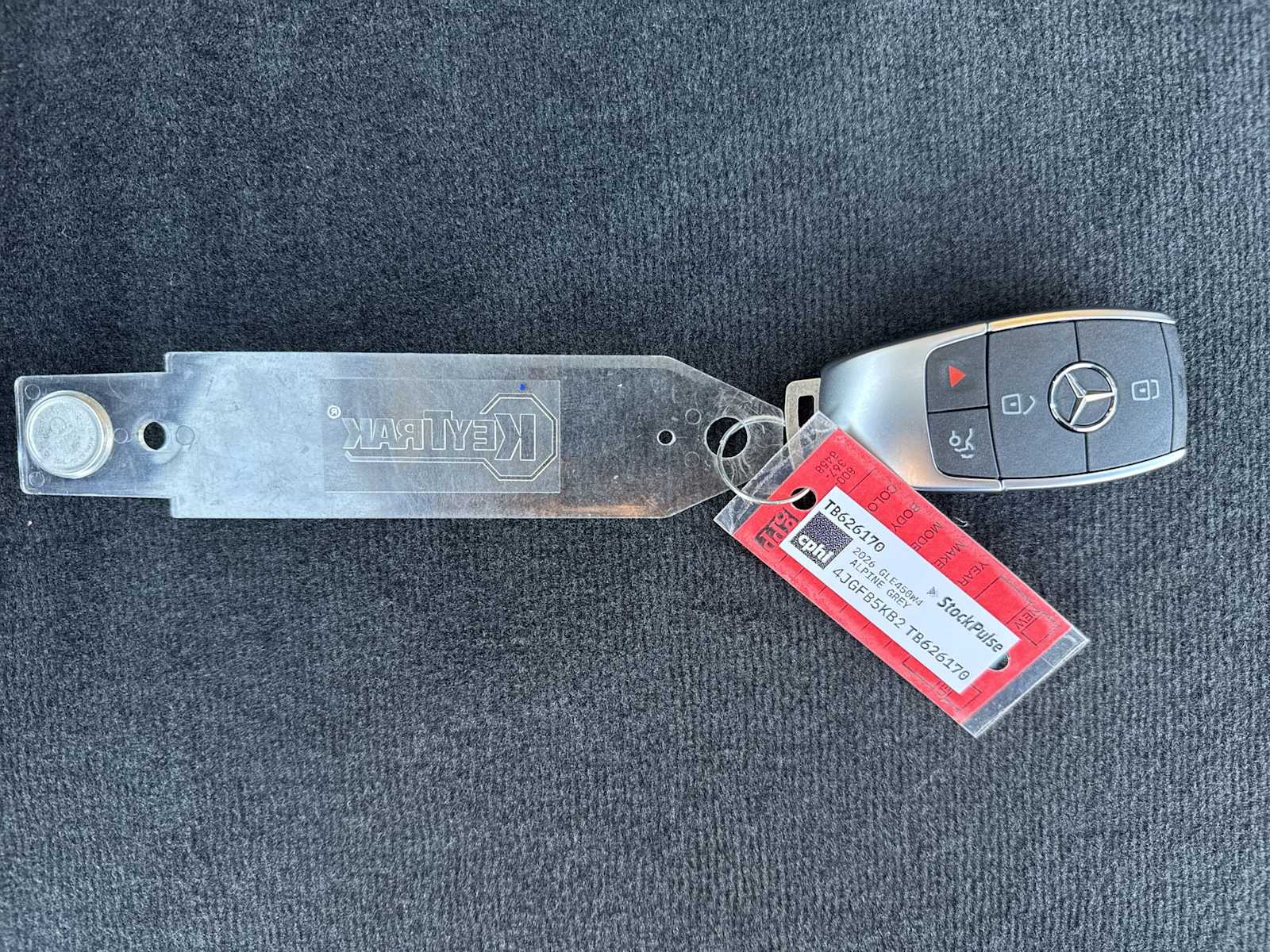 Thumbnail: 2026 Mercedes-Benz GLE - 27