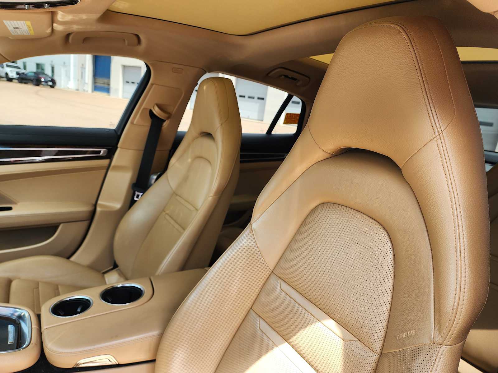 Thumbnail: 2018 Porsche Panamera - 6