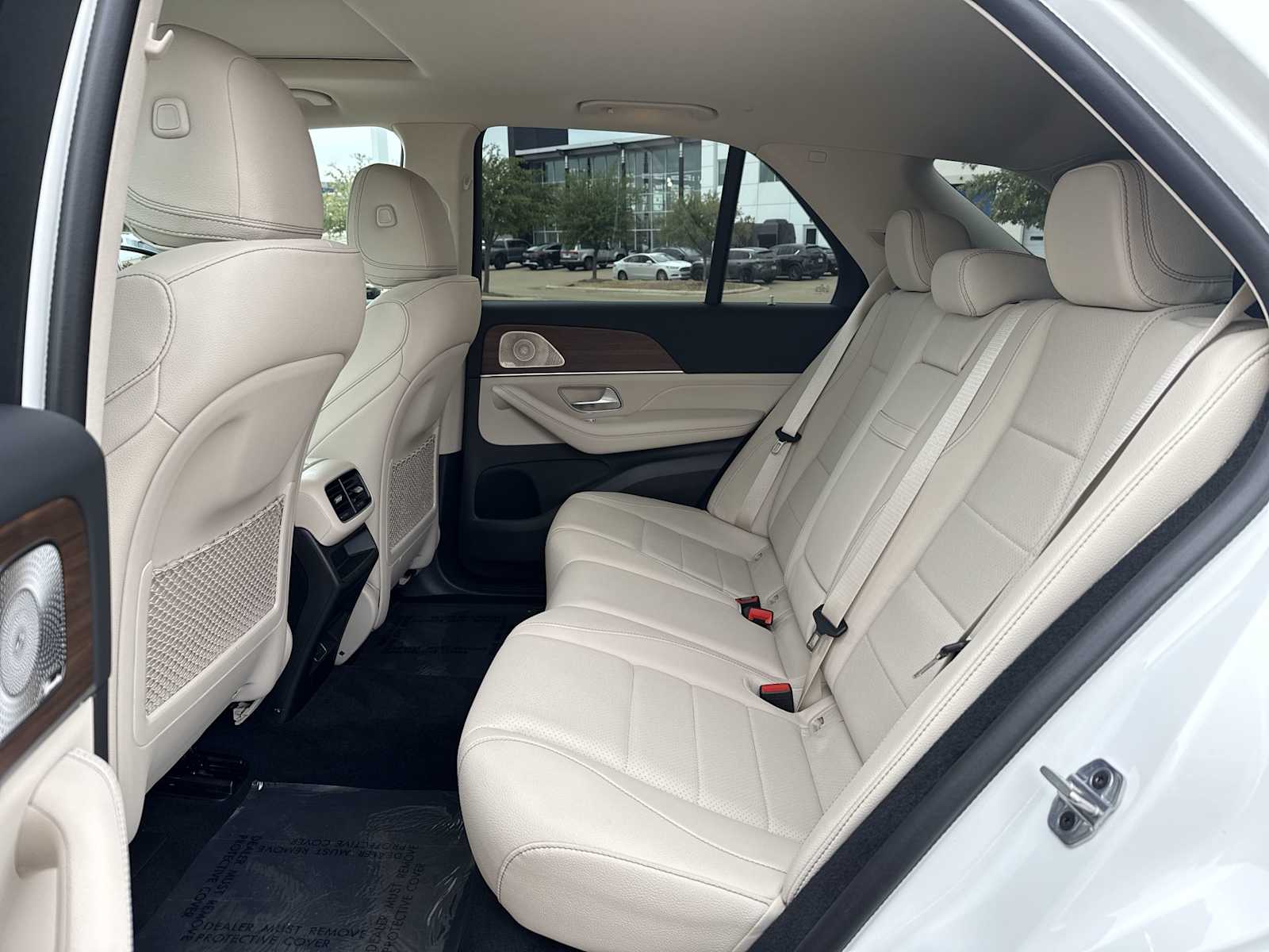 Thumbnail: 2026 Mercedes-Benz GLE - 18