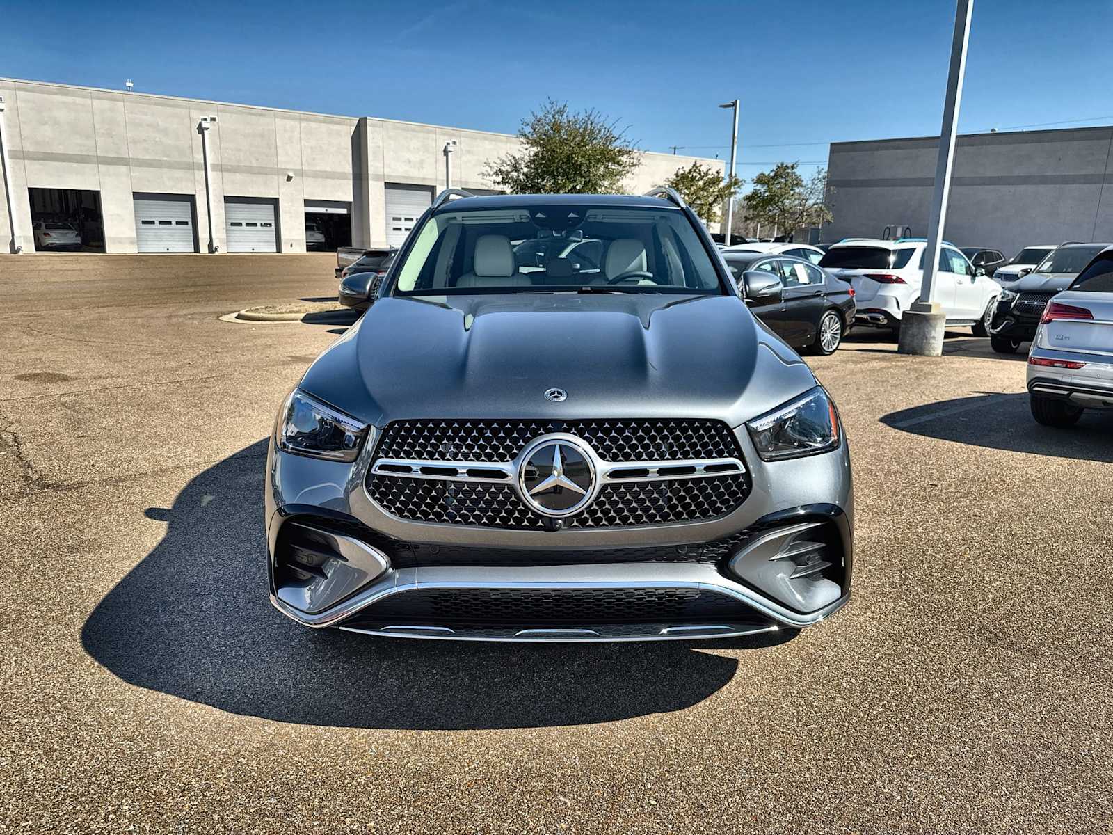 Thumbnail: 2026 Mercedes-Benz GLE - 12