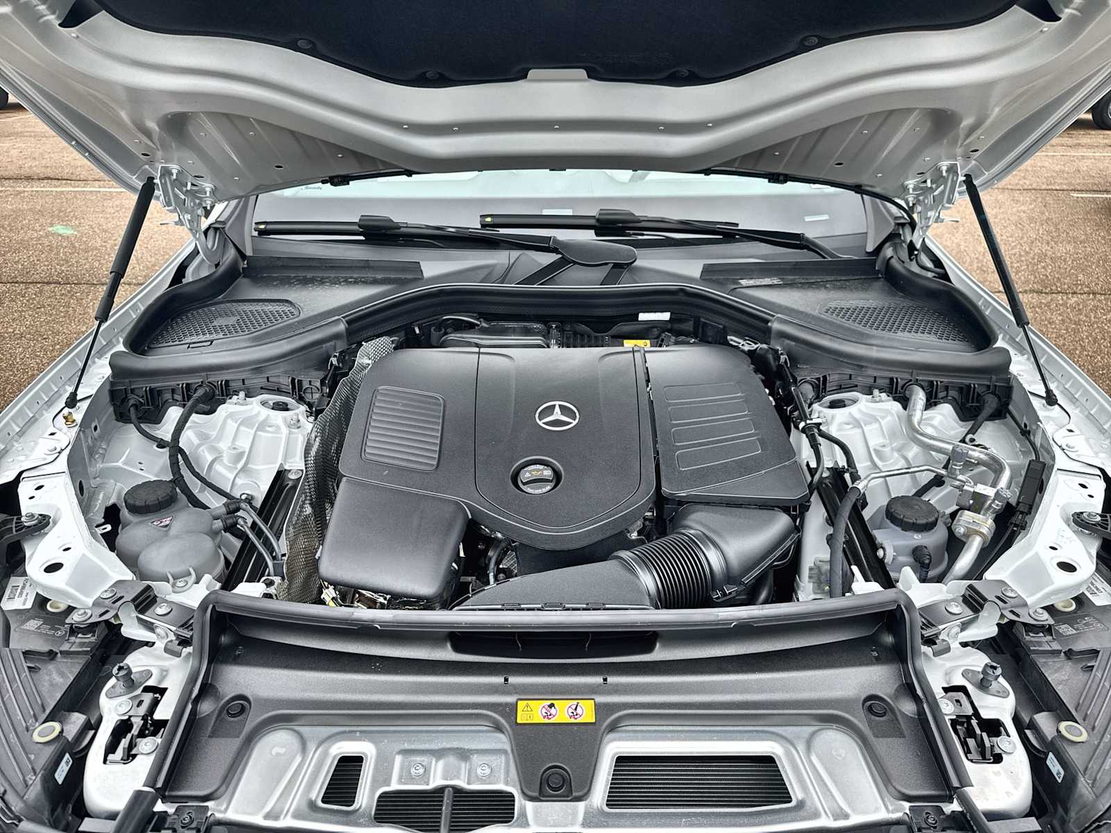 Thumbnail: 2026 Mercedes-Benz GLC - 13