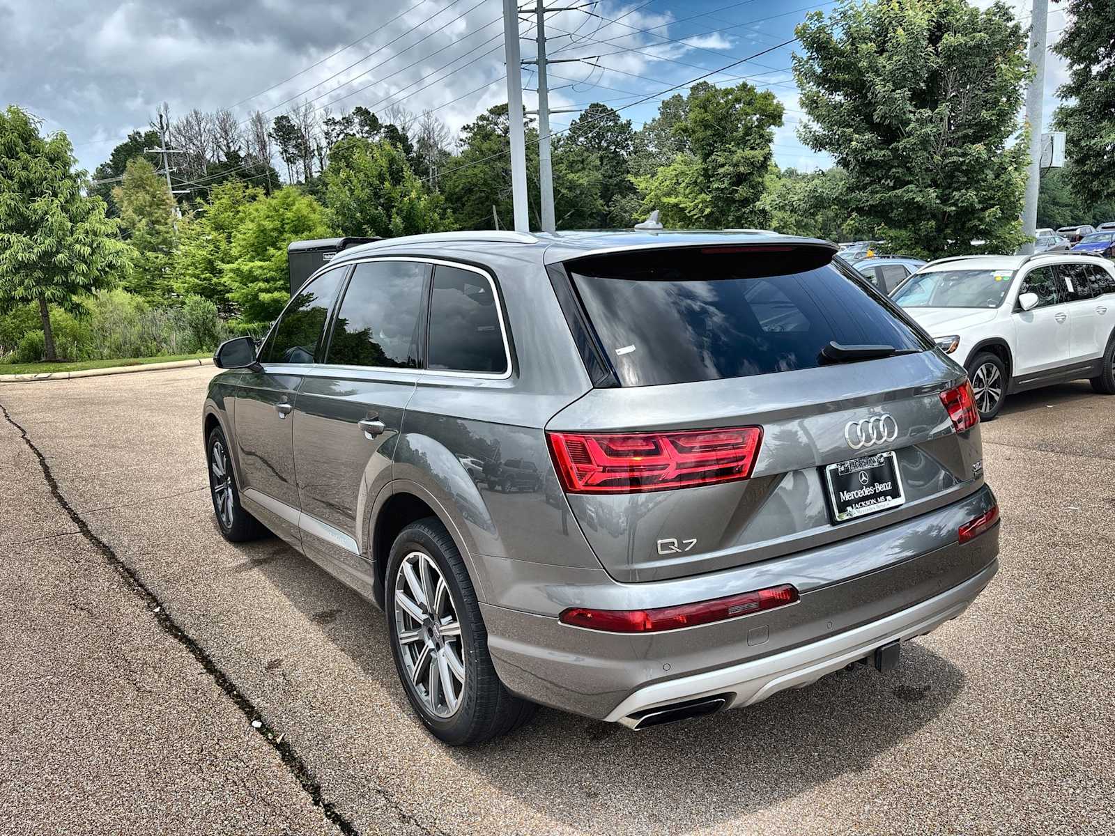 Thumbnail: 2018 Audi Q7 - 6