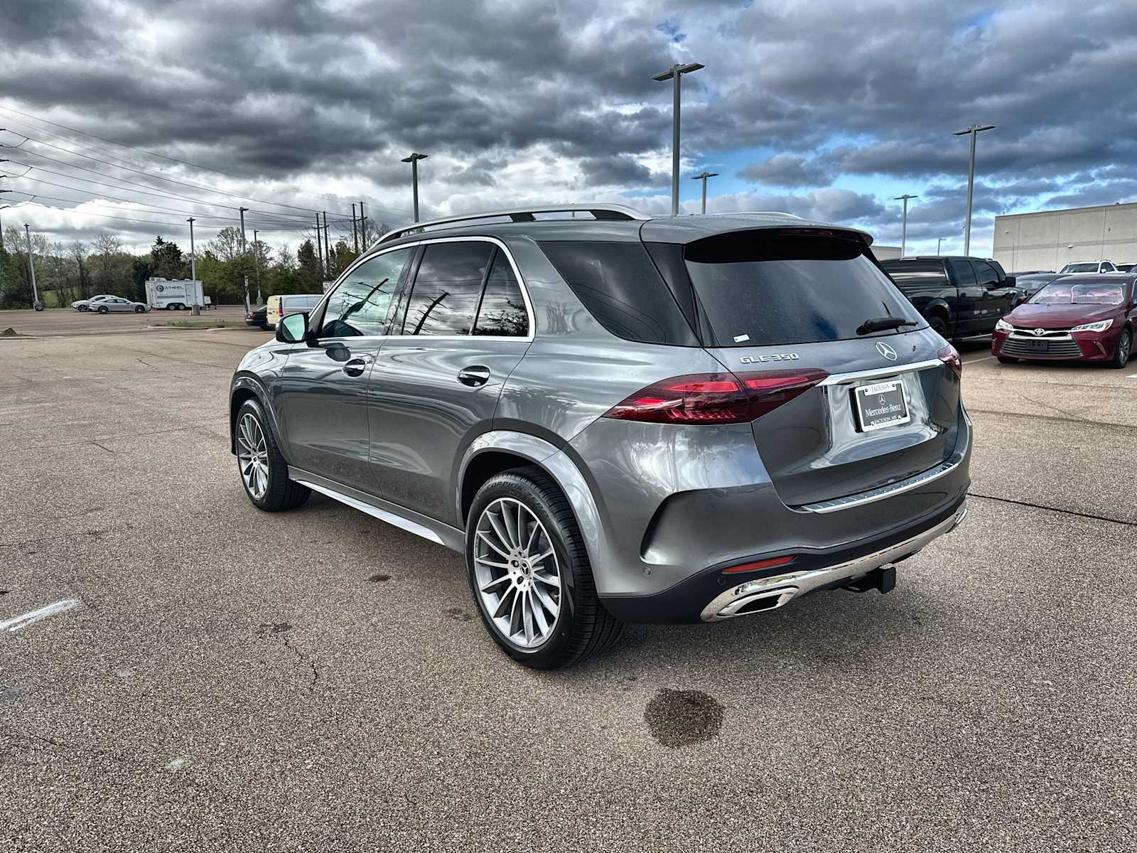 Thumbnail: 2026 Mercedes-Benz GLE - 6