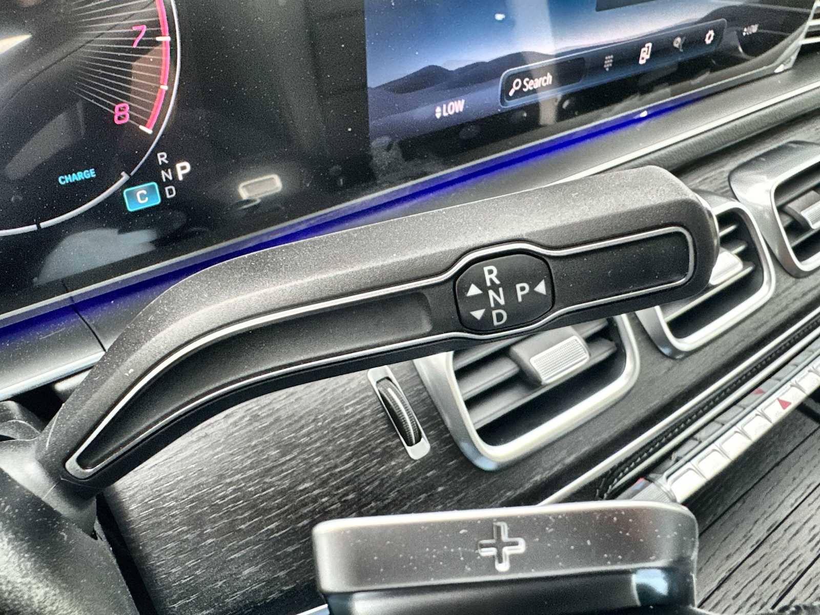 Thumbnail: 2026 Mercedes-Benz GLE - 23