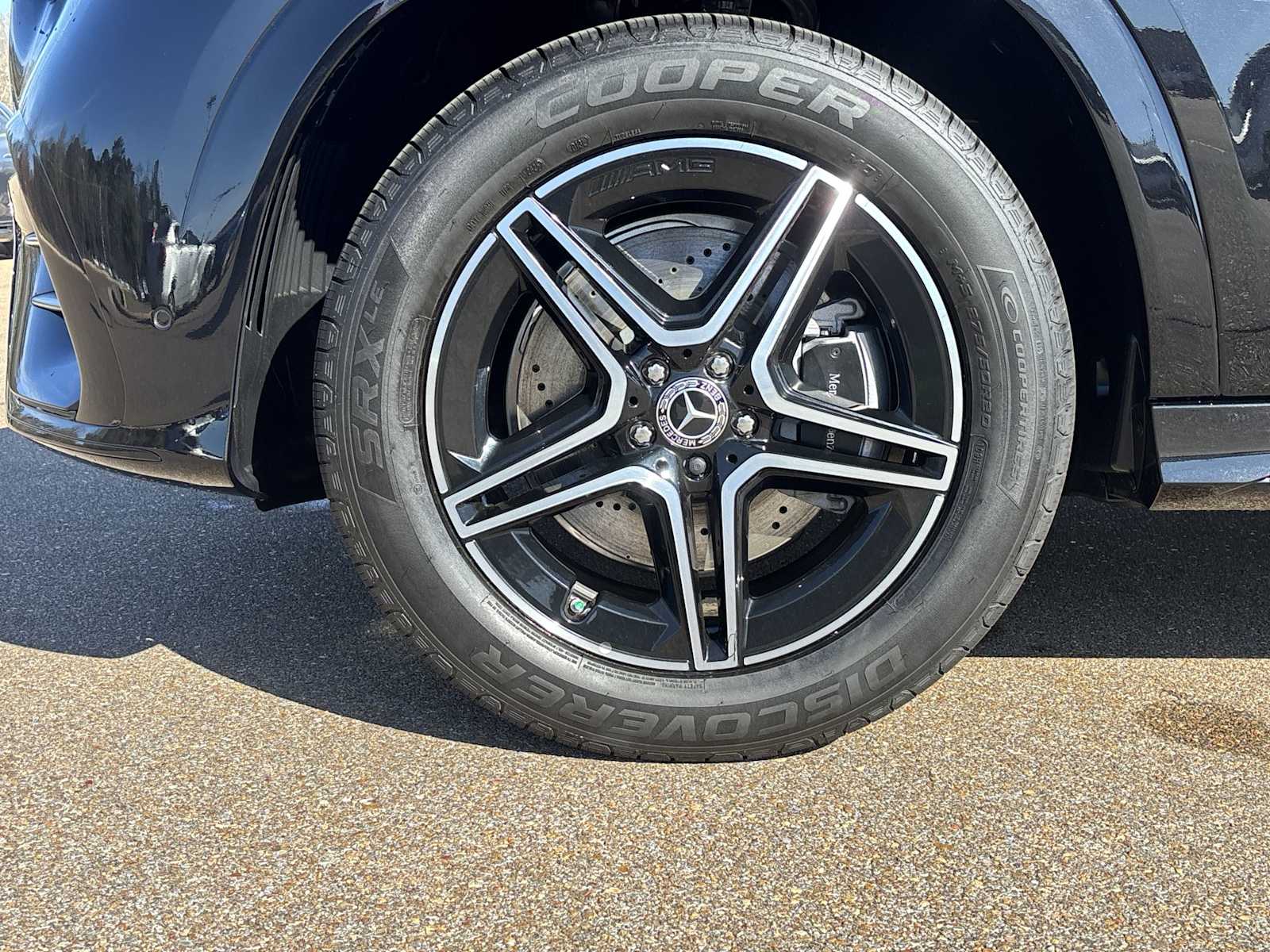 Thumbnail: 2026 Mercedes-Benz GLE - 13