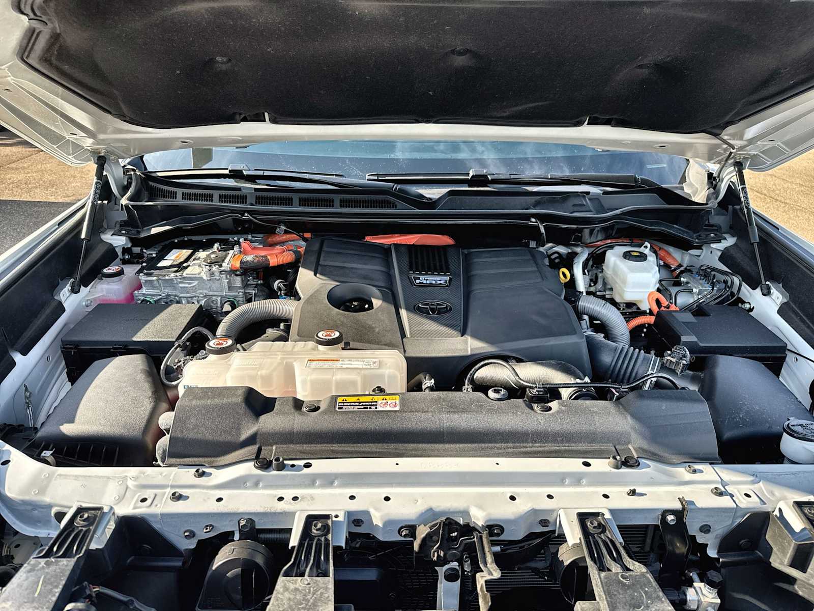 Thumbnail: 2025 Toyota Tundra - 13