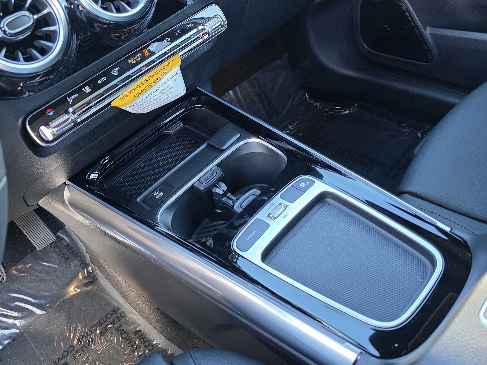 Thumbnail: 2026 Mercedes-Benz GLA - 22