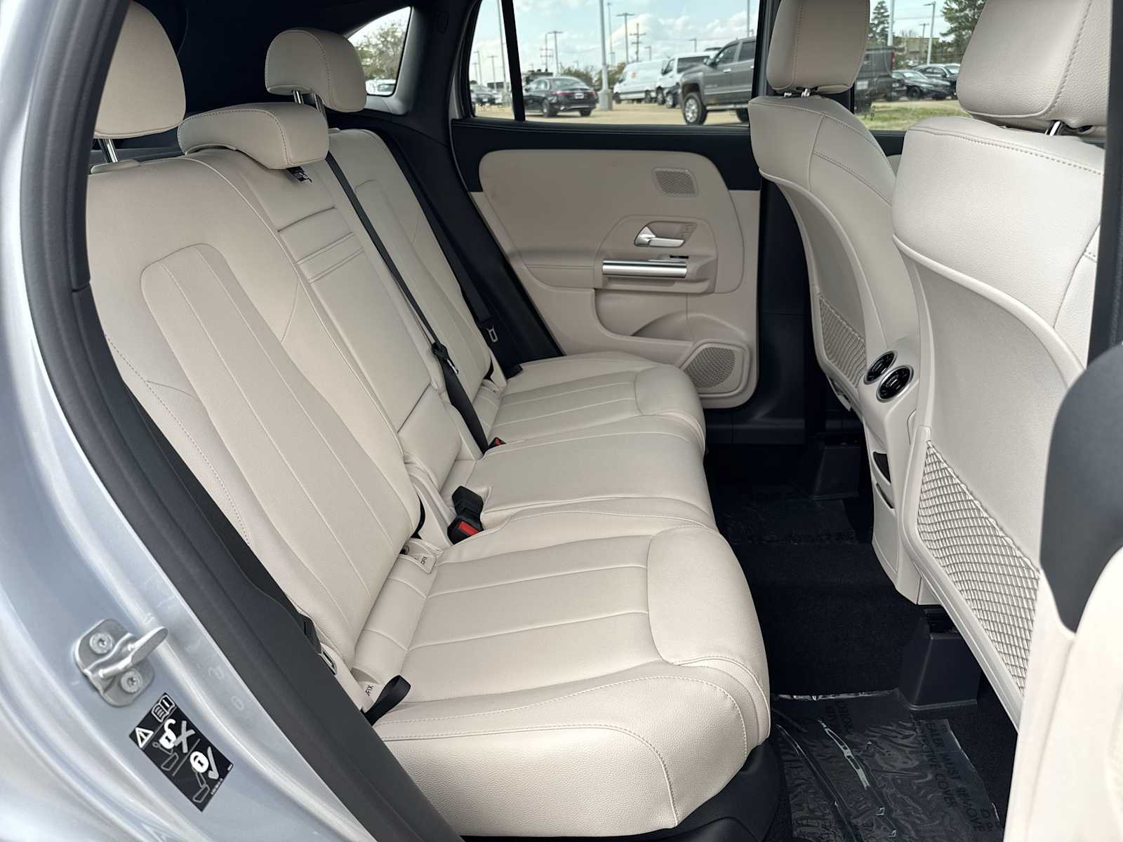 Thumbnail: 2026 Mercedes-Benz GLA - 19