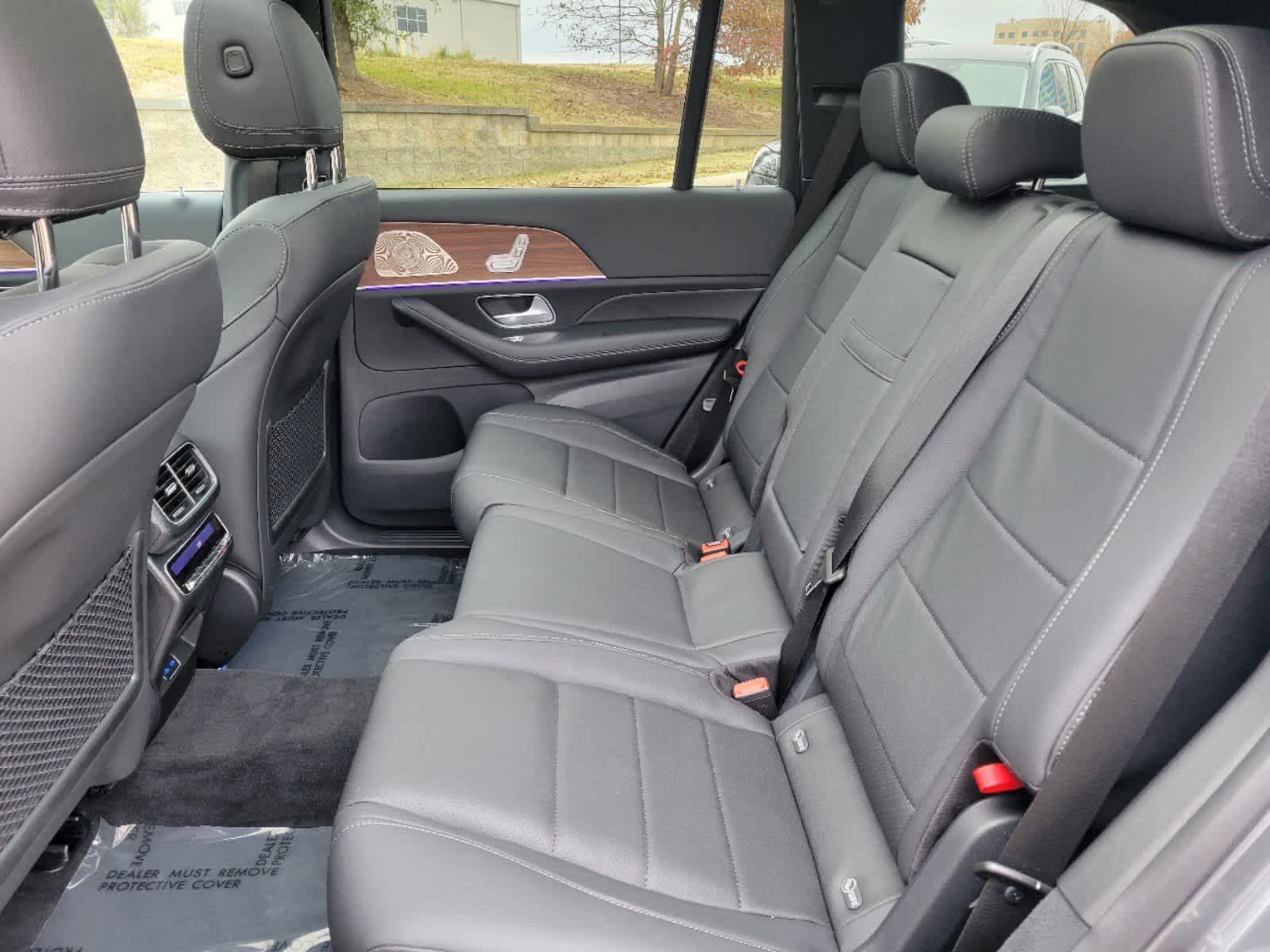 Thumbnail: 2025 Mercedes-Benz GLS - 10