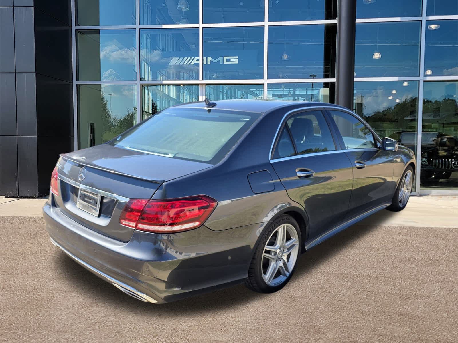 Thumbnail: 2014 Mercedes-Benz E-Class - 7