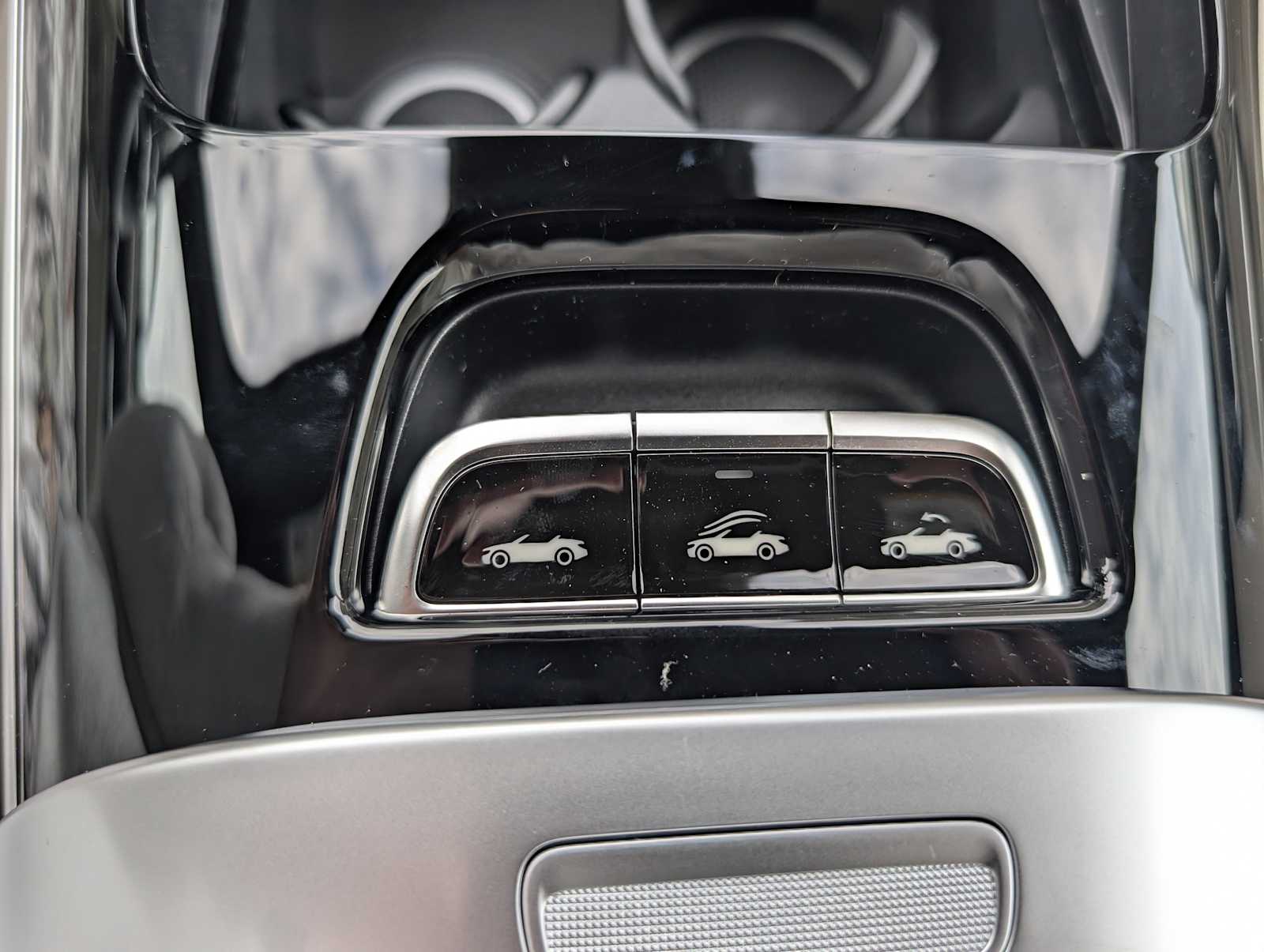 Thumbnail: 2026 Mercedes-Benz CLE - 16