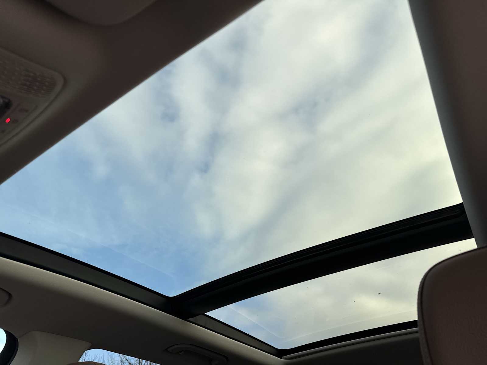 Thumbnail: 2026 Mercedes-Benz GLE - 17