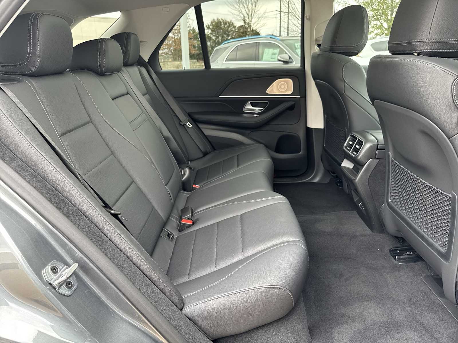 Thumbnail: 2026 Mercedes-Benz GLE - 17