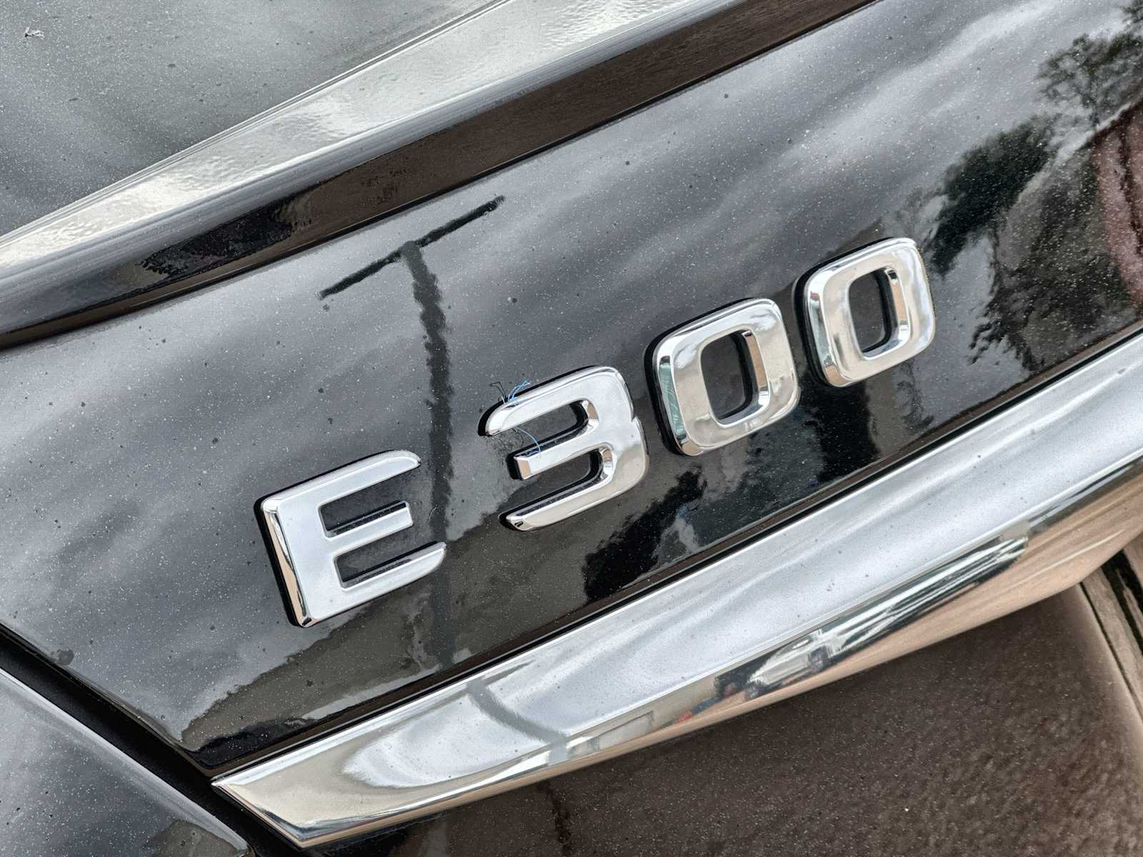 Thumbnail: 2019 Mercedes-Benz E-Class - 15