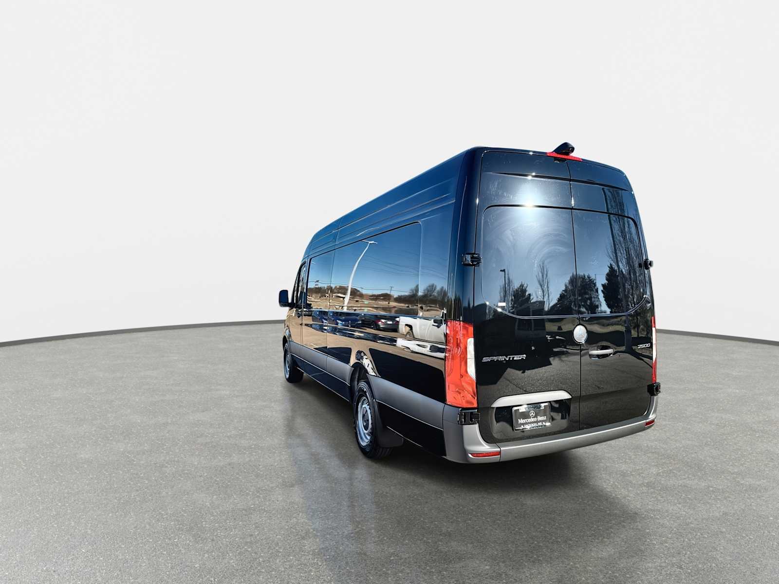 Thumbnail: 2026 Mercedes-Benz Sprinter - 5
