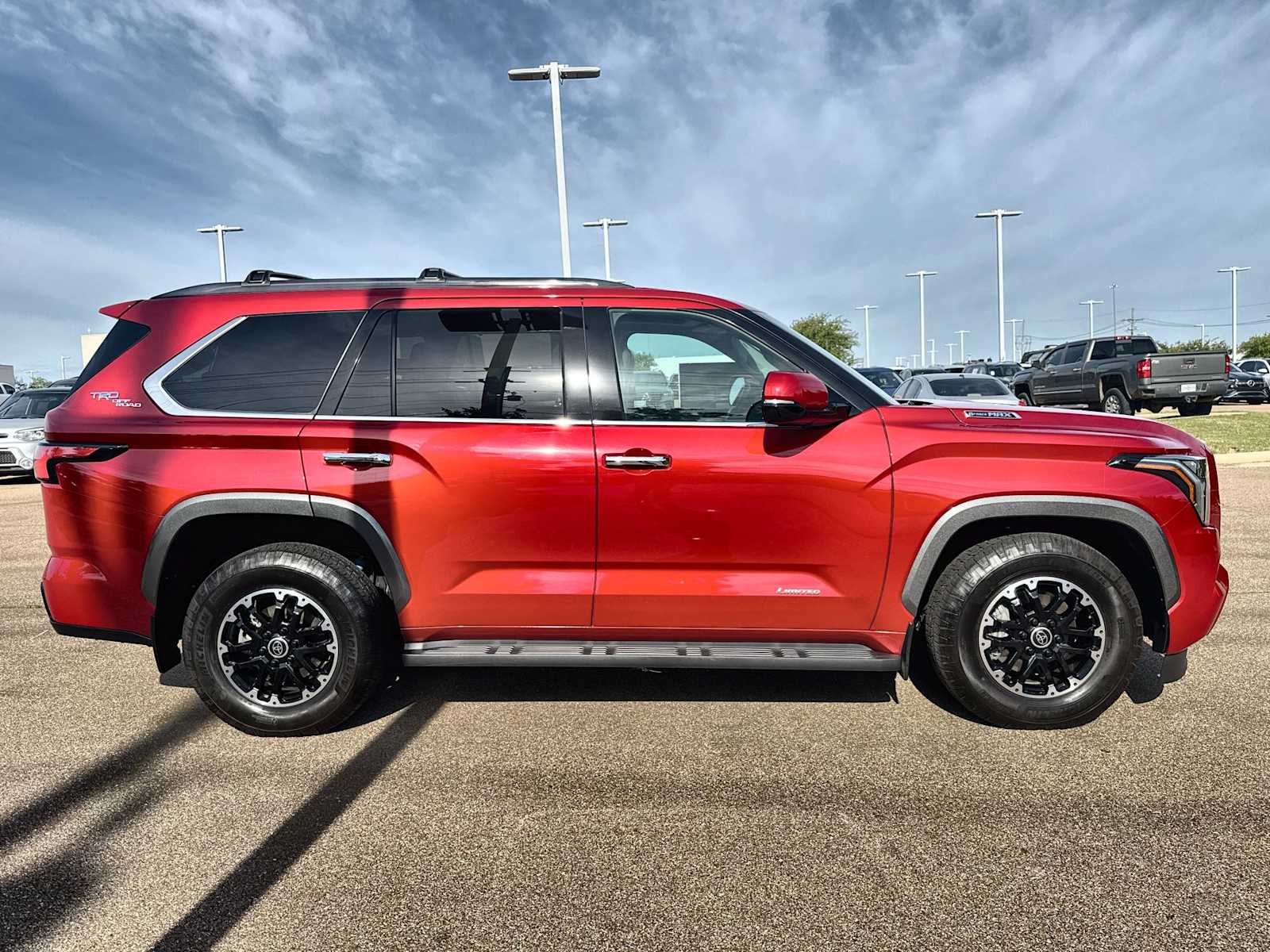 Thumbnail: 2023 Toyota Sequoia - 10