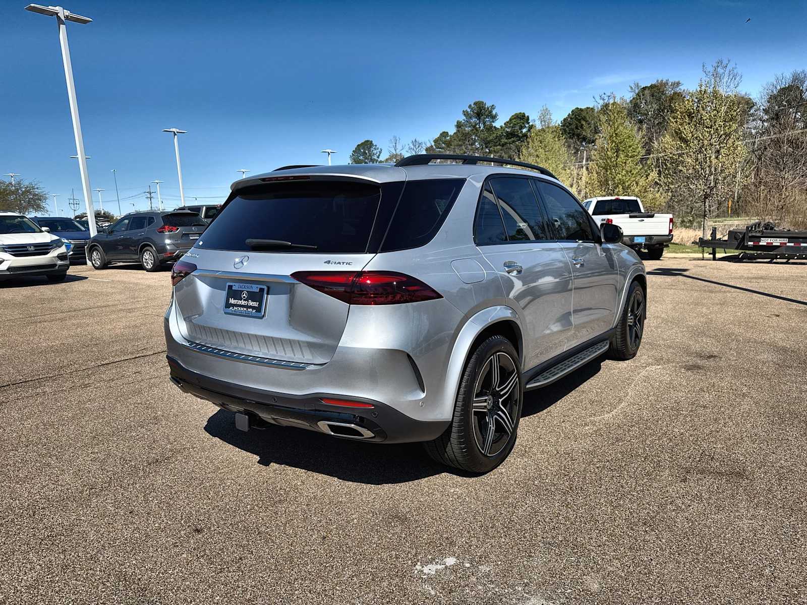 Thumbnail: 2026 Mercedes-Benz GLE - 8