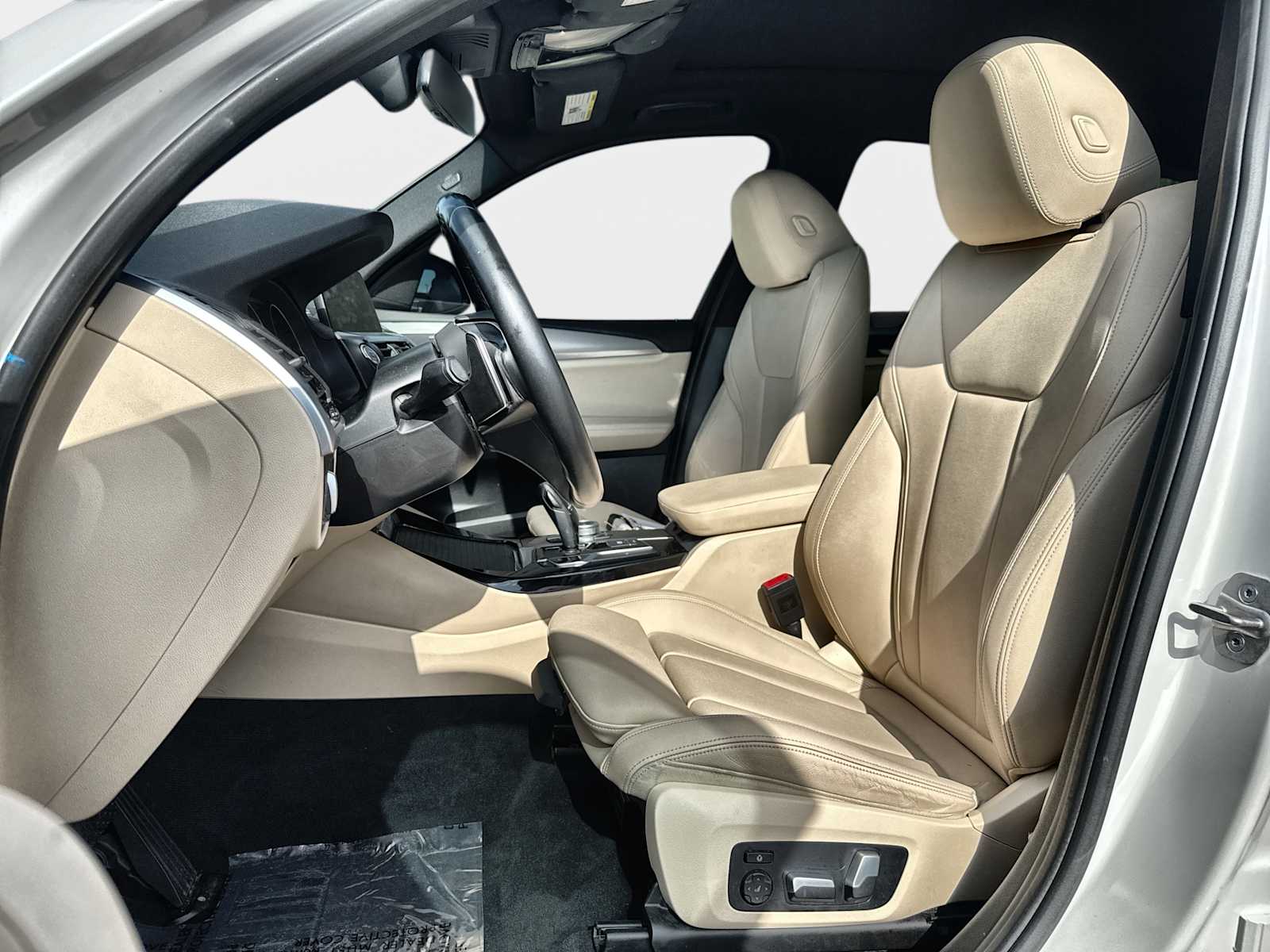 Thumbnail: 2021 BMW X3 - 11