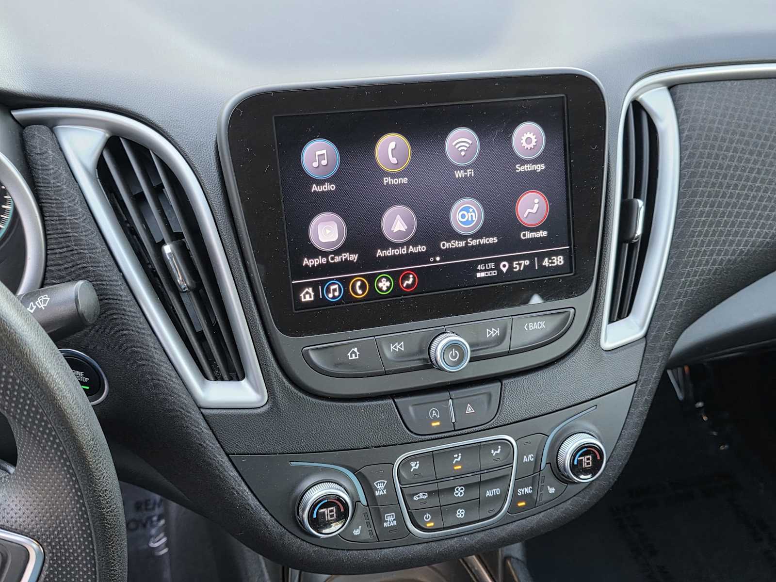 Thumbnail: 2024 Chevrolet Malibu - 10