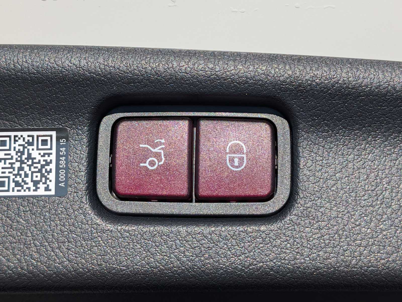 Thumbnail: 2026 Mercedes-Benz C-Class - 24