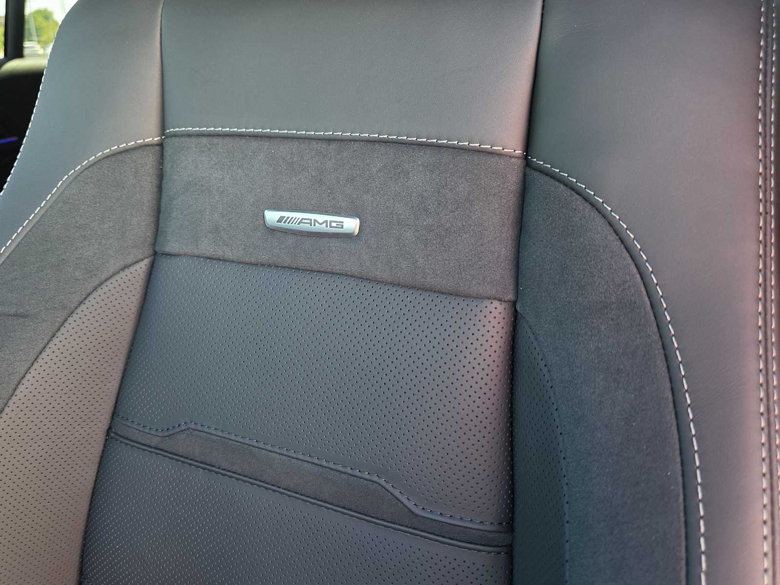 Thumbnail: 2026 Mercedes-Benz GLE - 9