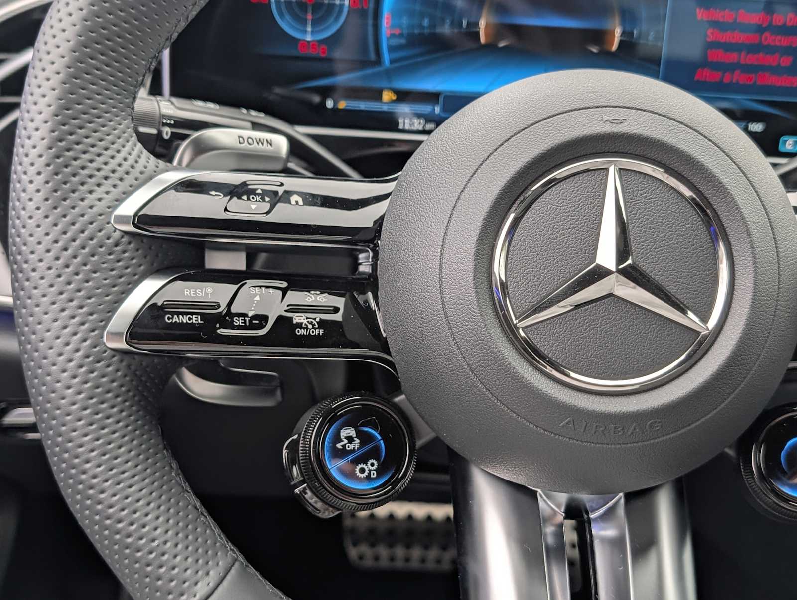 Thumbnail: 2026 Mercedes-Benz E-Class - 10