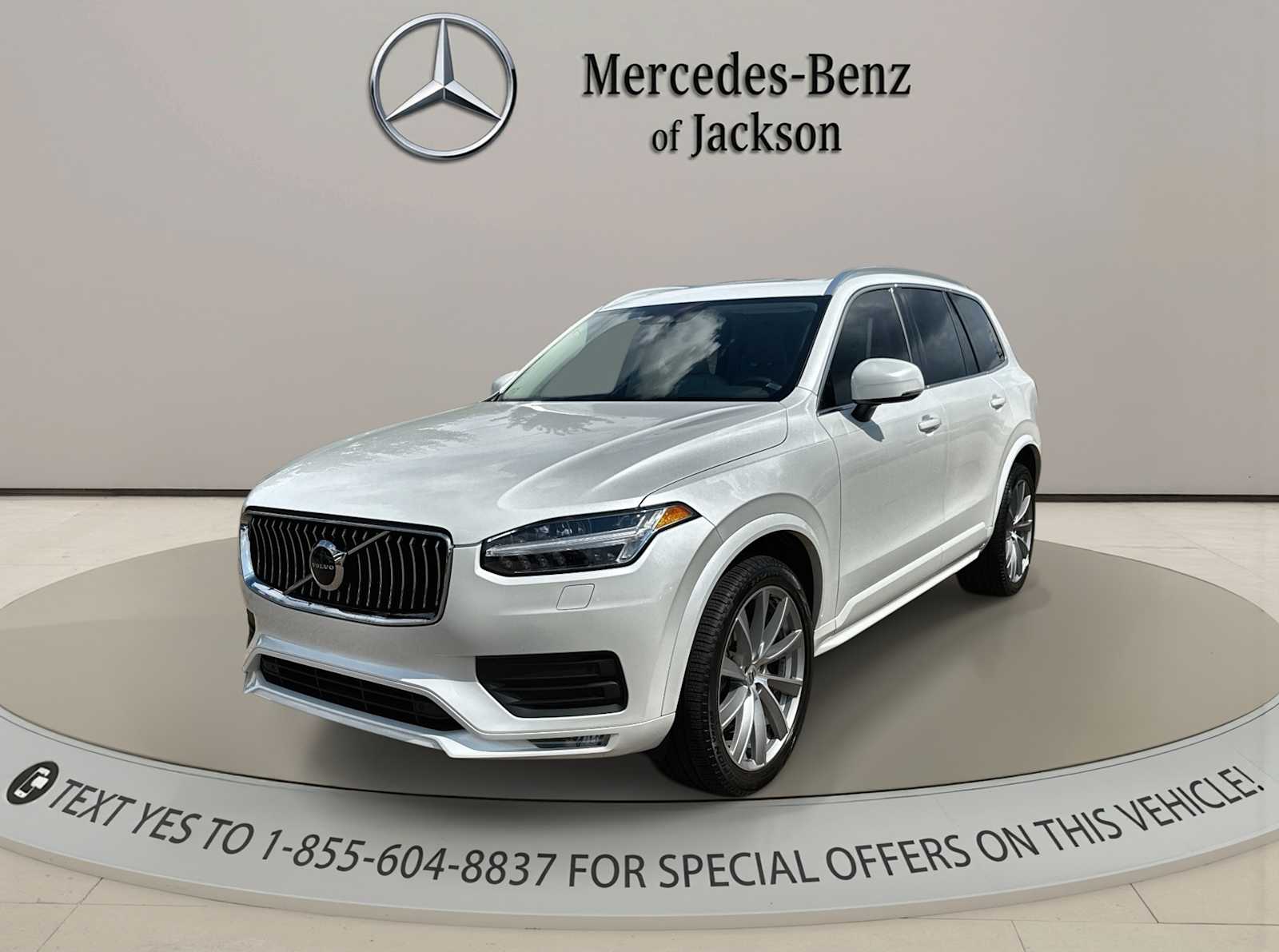 2022 Volvo XC90 T5 Momentum FWD's photo