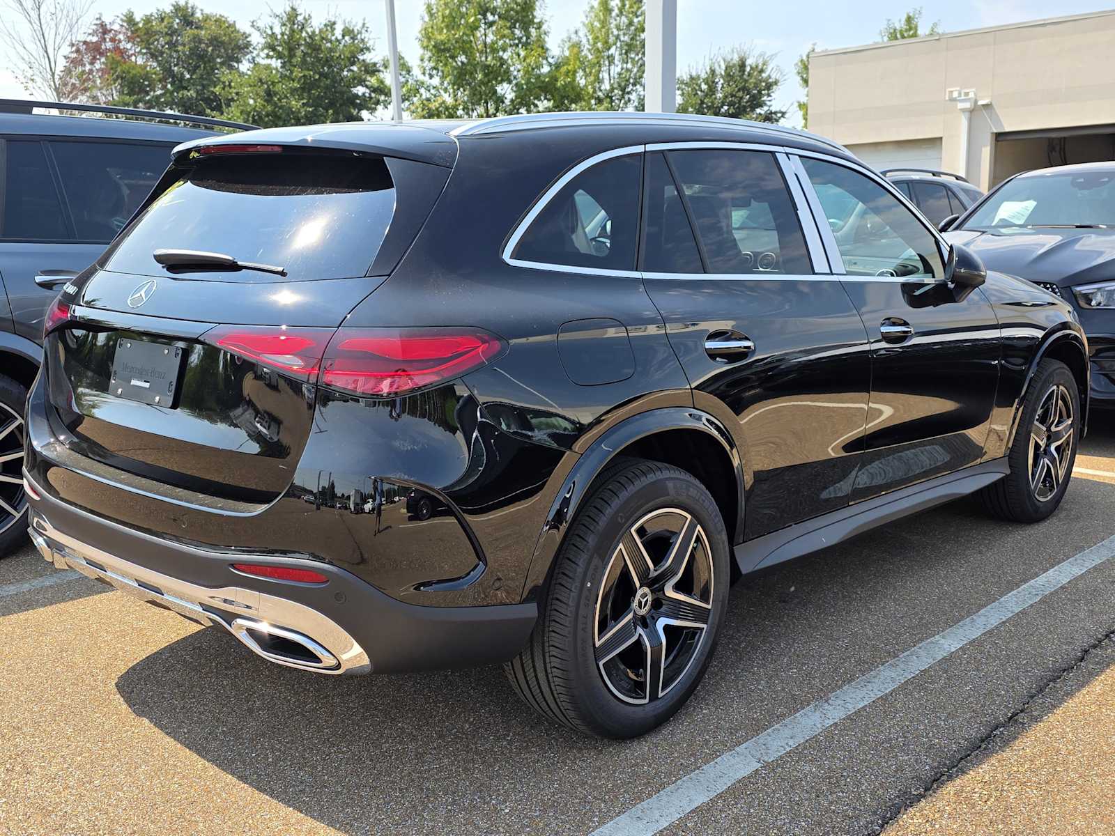 Thumbnail: 2026 Mercedes-Benz GLC - 4