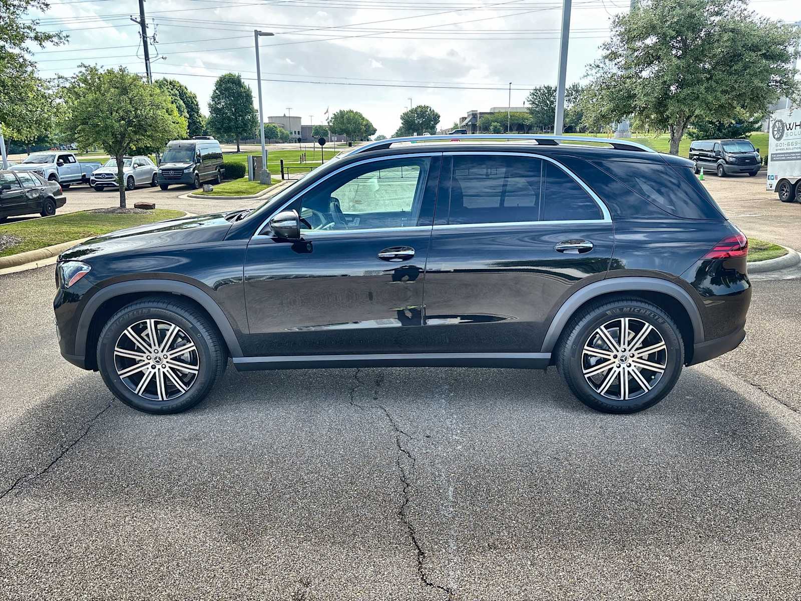 Thumbnail: 2026 Mercedes-Benz GLE - 5