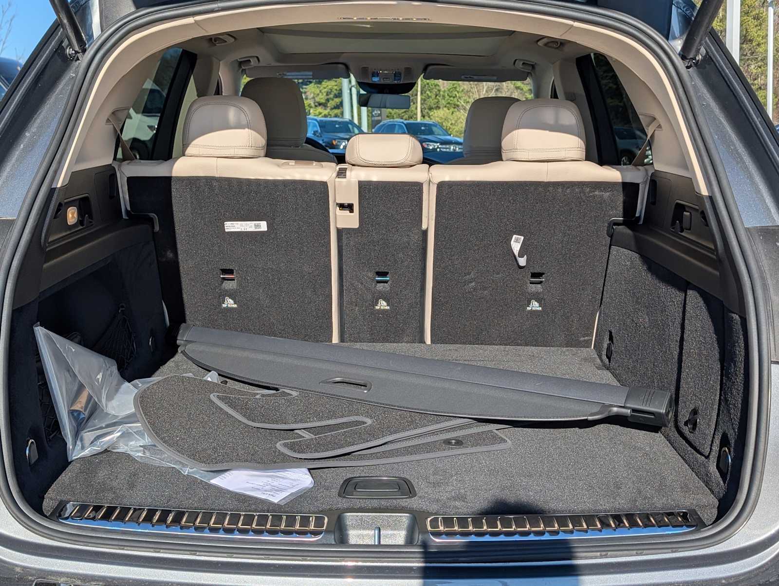 Thumbnail: 2026 Mercedes-Benz GLE - 25