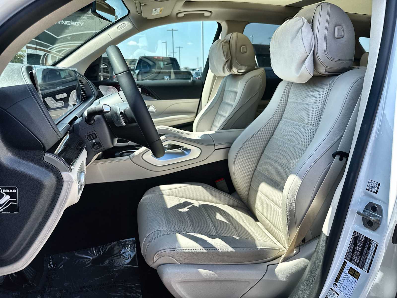 Thumbnail: 2026 Mercedes-Benz GLE - 3