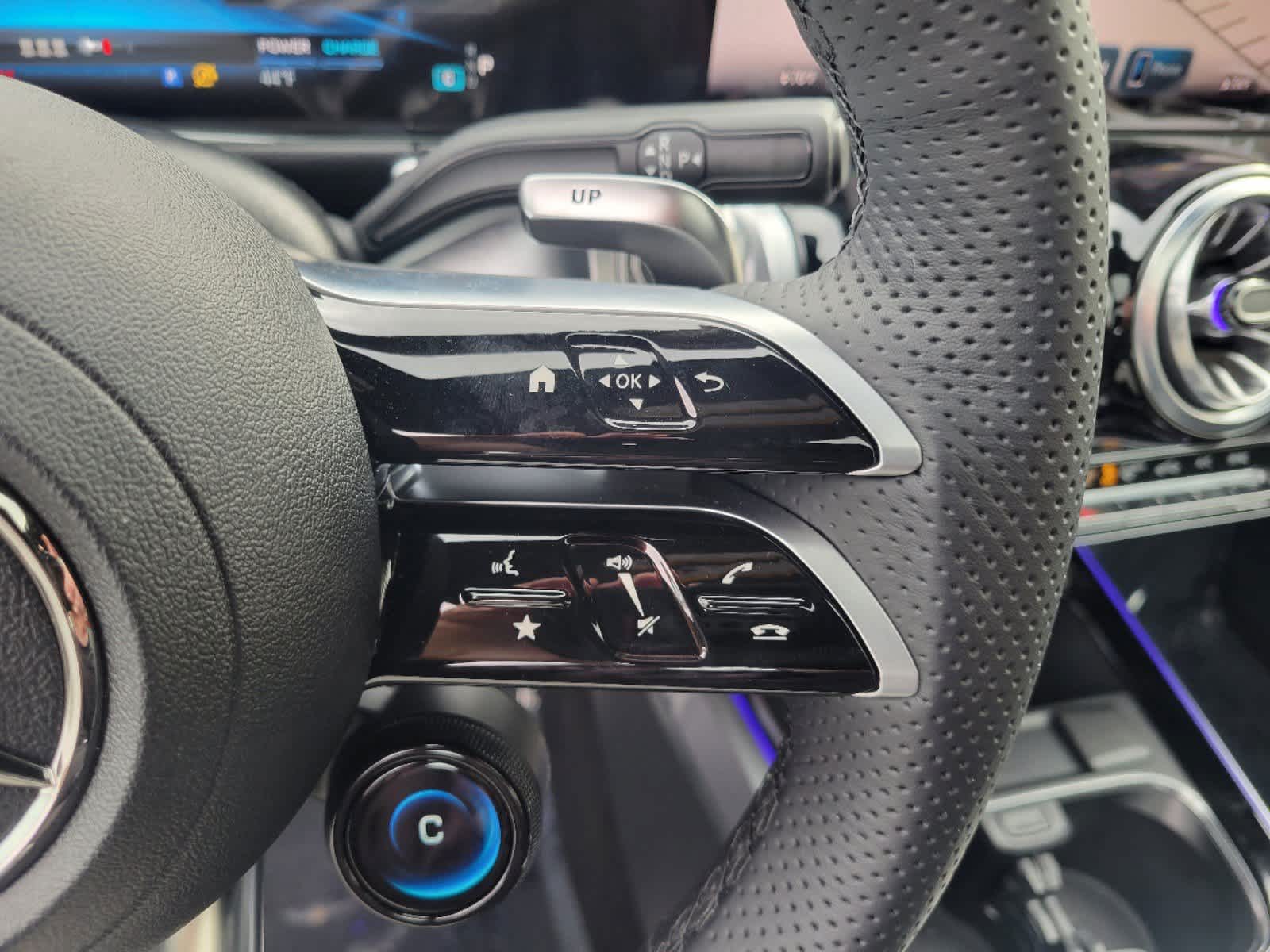 Thumbnail: 2025 Mercedes-Benz GLB - 19