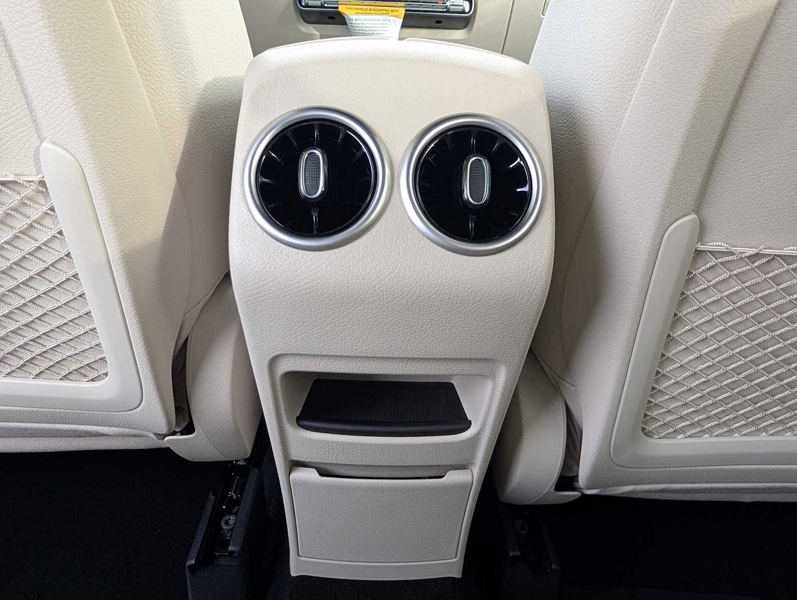 Thumbnail: 2026 Mercedes-Benz GLA - 27