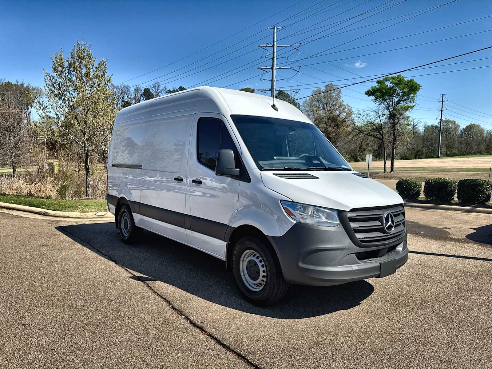 Thumbnail: 2026 Mercedes-Benz Sprinter - 10