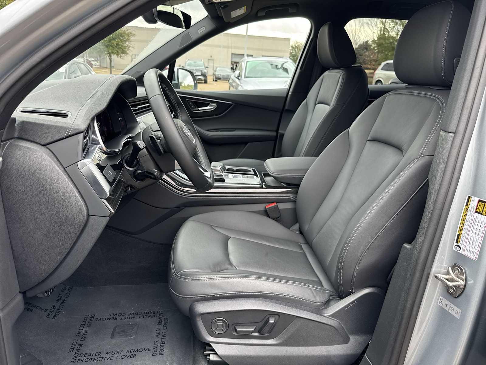 Thumbnail: 2025 Audi Q7 - 15