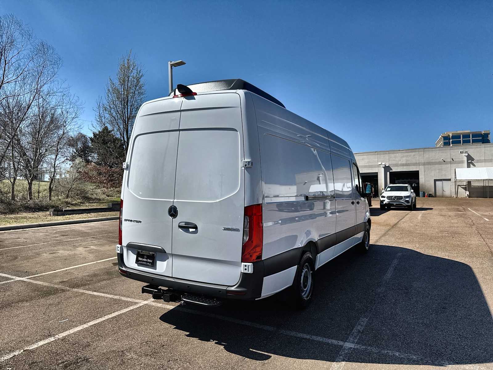 Thumbnail: 2026 Mercedes-Benz Sprinter - 6