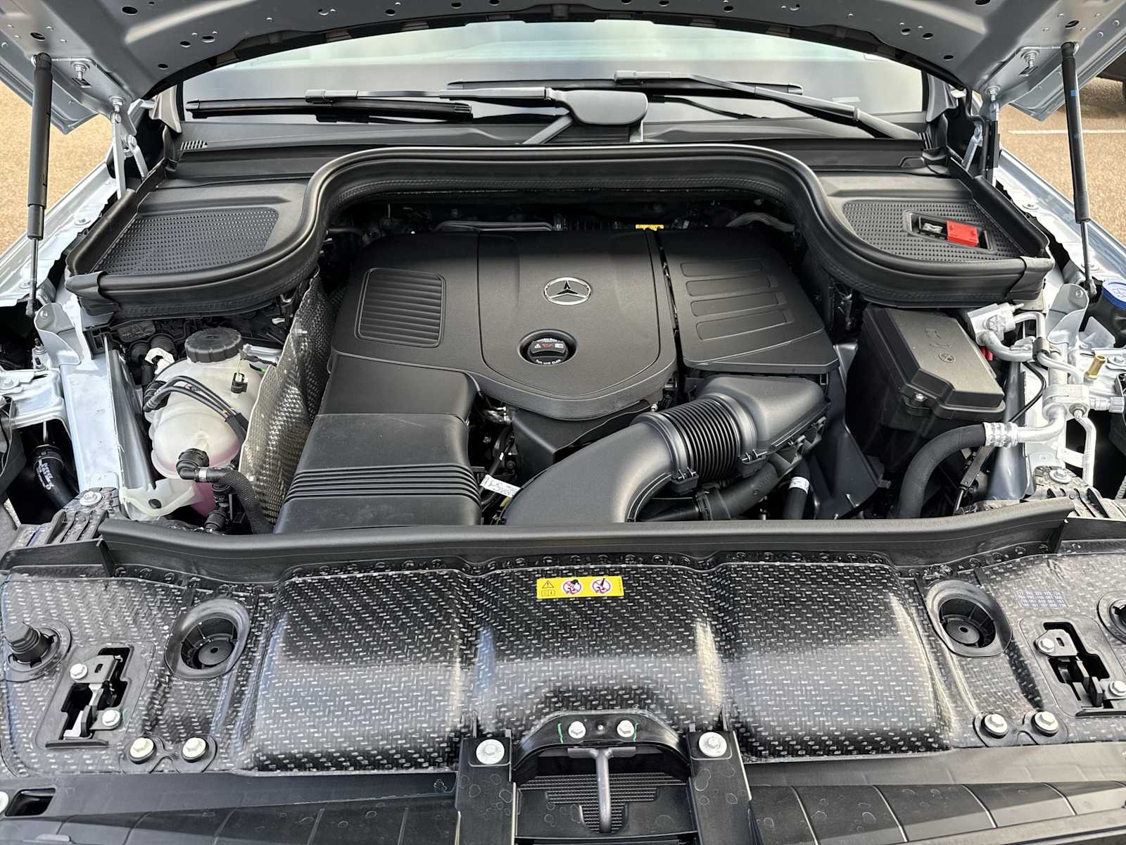 Thumbnail: 2026 Mercedes-Benz GLE - 13