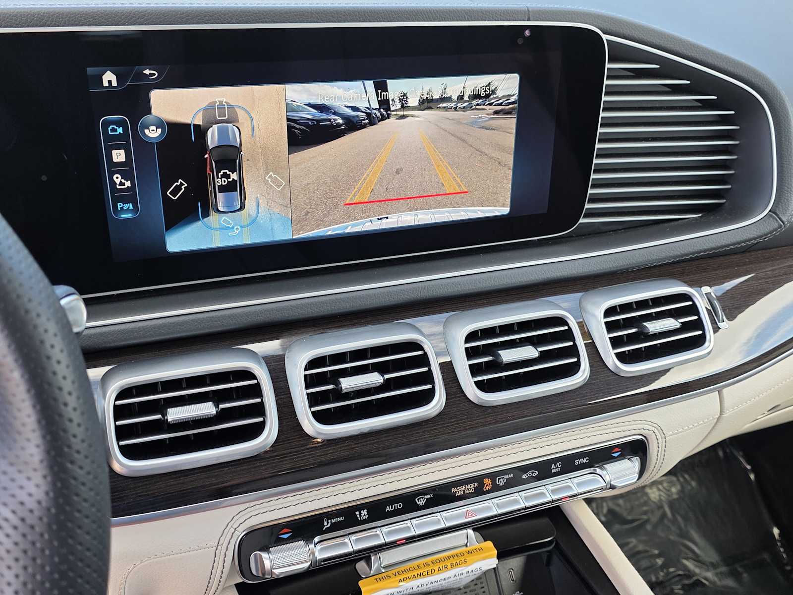 Thumbnail: 2025 Mercedes-Benz GLS - 10