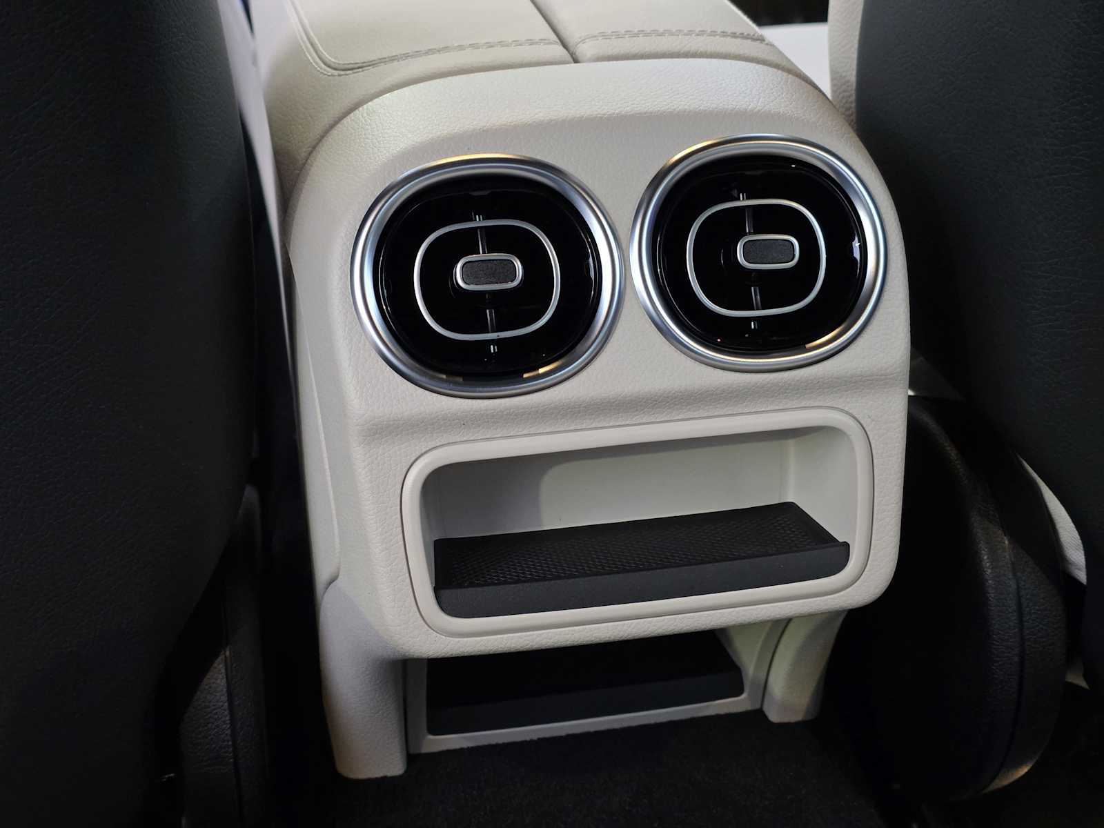 Thumbnail: 2026 Mercedes-Benz C-Class - 18