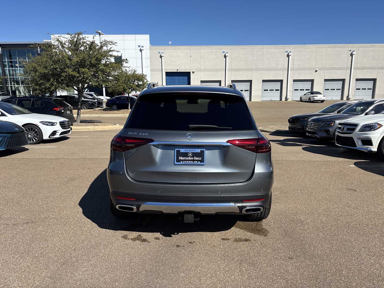 Thumbnail: 2026 Mercedes-Benz GLE - 5