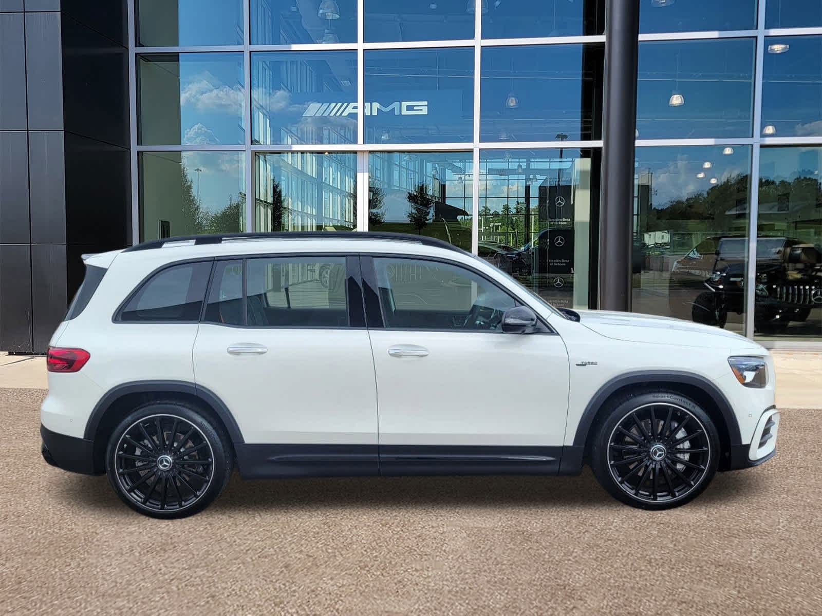 Thumbnail: 2025 Mercedes-Benz GLB - 24