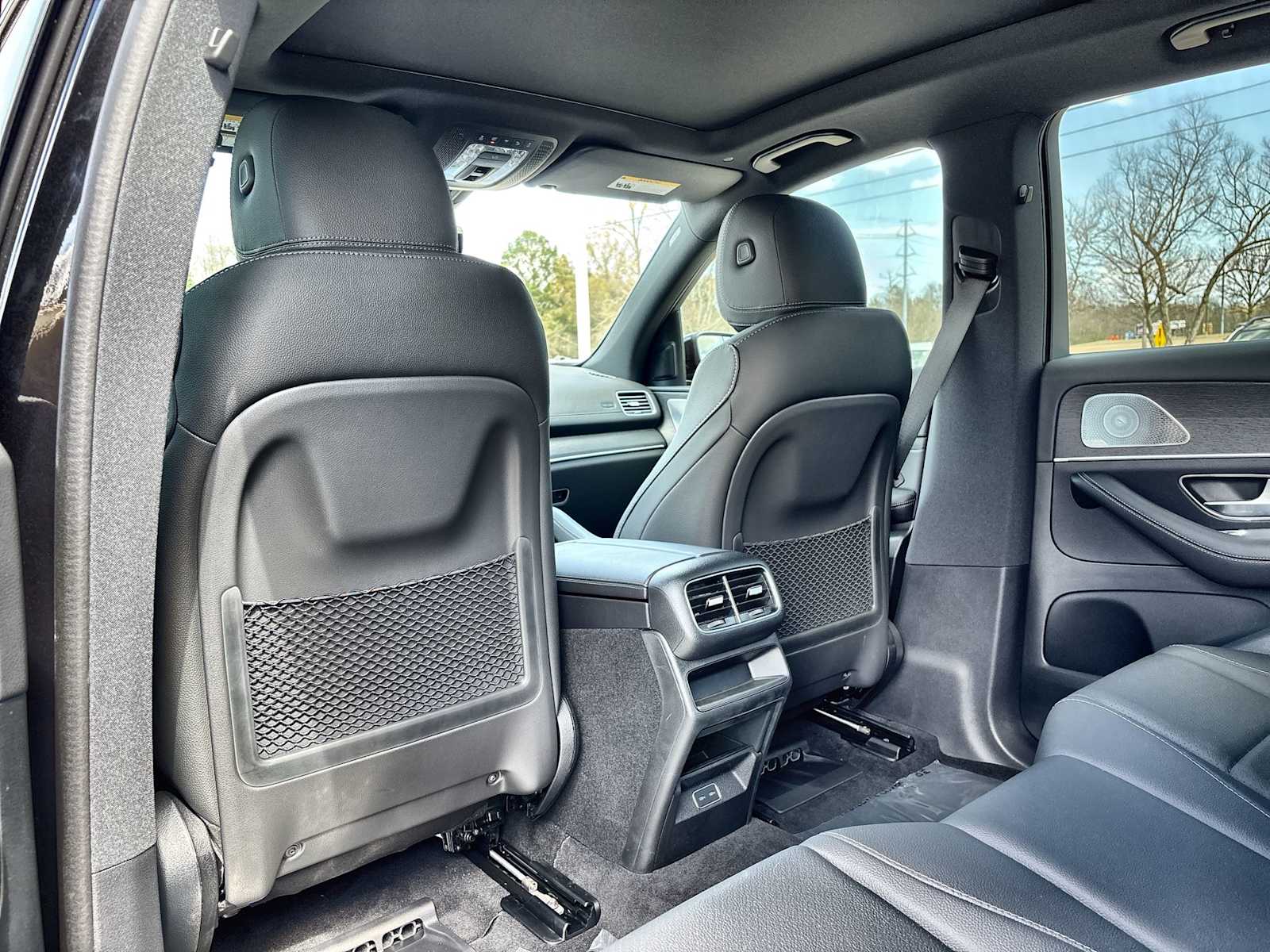 Thumbnail: 2026 Mercedes-Benz GLE - 18