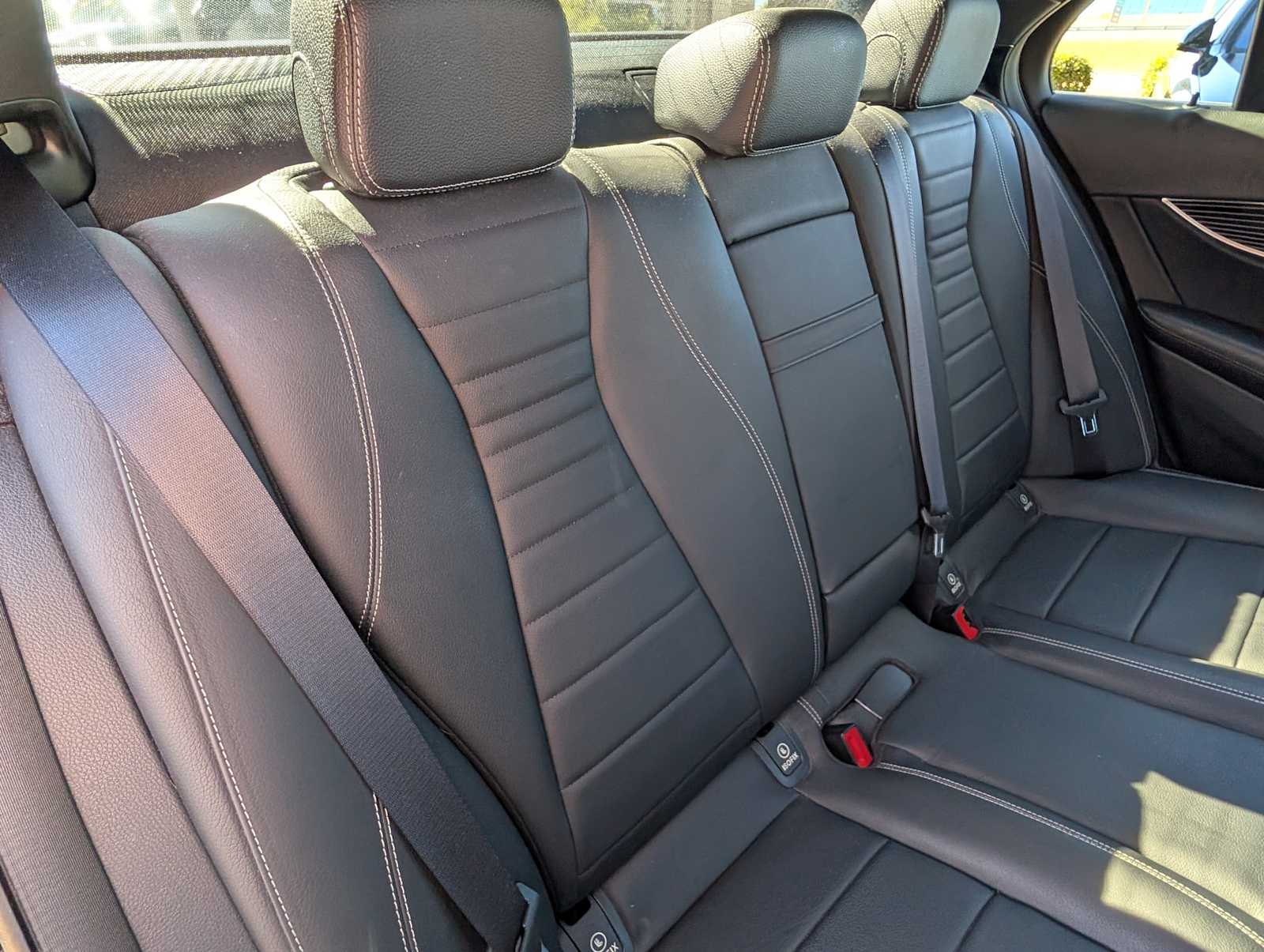 Thumbnail: 2019 Mercedes-Benz E-Class - 23